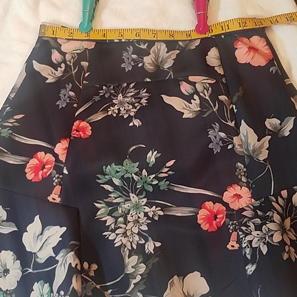 Zara Floral Scuba Skirt - Picture 4 of 6